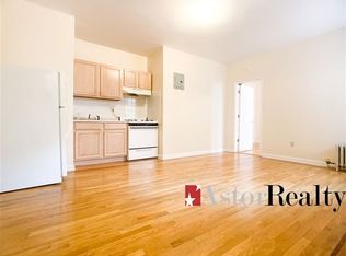 31-65 29th St #C8, Astoria, NY 11106