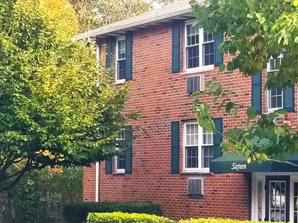 16 Wampus Ave APT 24, Acton, MA 01720