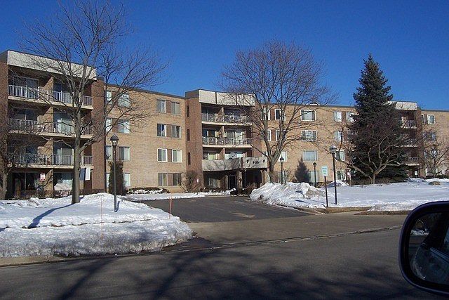 1st image of 900 E Wilmette Rd Unit 119