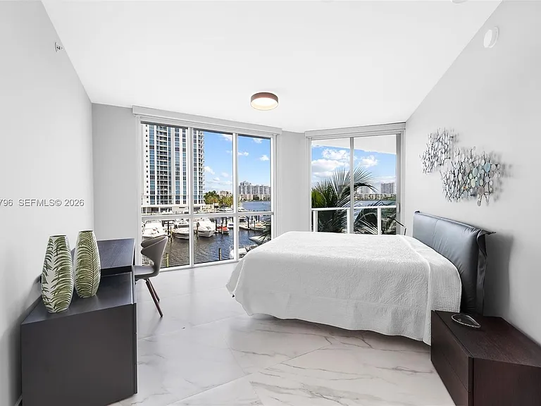 17111 Biscayne Blvd #307 — Photo 10