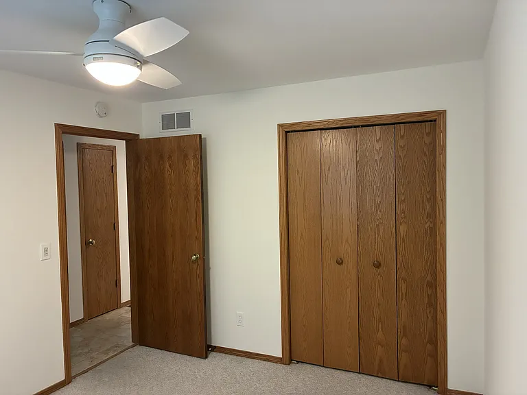 925 Sky Ridge Dr — Photo 25