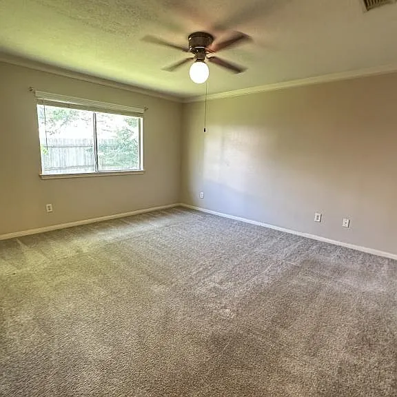 1814 Grove Court Dr — Photo 5
