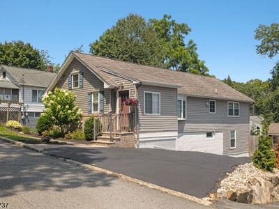 15 Hill Rd, Stanhope, NJ, 07874
