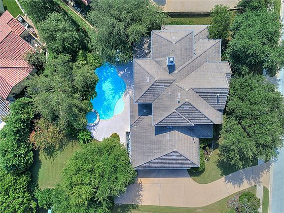 4th image of 105 Golden Bear Dr