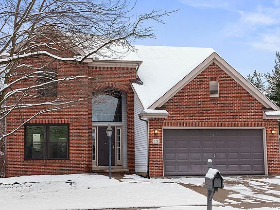2nd image of 129 Wicklow Dr
