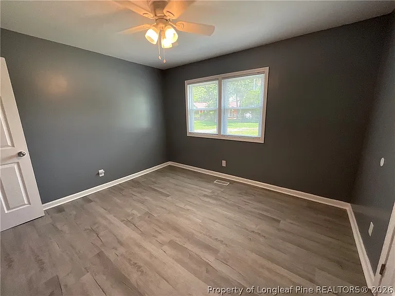 1422 Grandview Dr — Photo 10