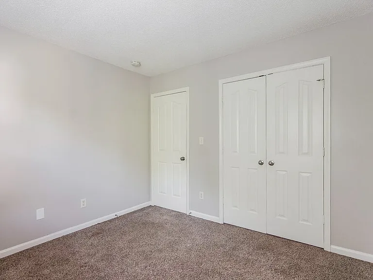 11202 Northwoods Forest Dr — Photo 13