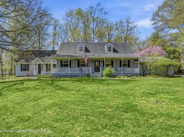 18 Elizabeth Drive, Tivoli, NY 12583