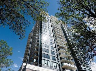 1471 Saint Paul St #1303, Kelowna, BC V1Y 0K7