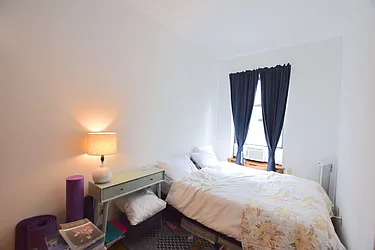 Rented by Street Realty Brokerage LLC