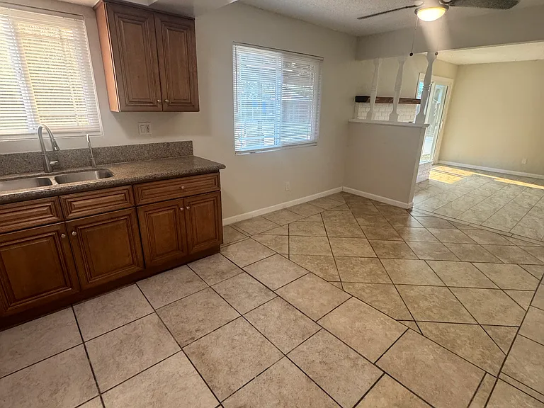 9794 Tangelo Ave — Photo 7