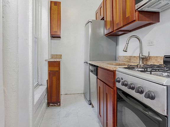 5th image of 1158 2nd Ave #4