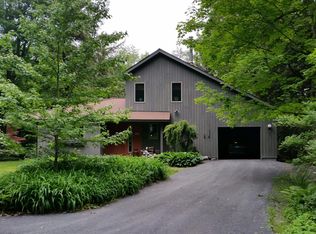 71 Blunt Rd, Egremont, MA 01230