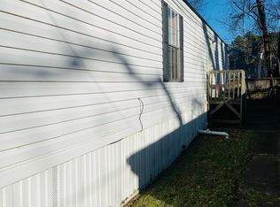 125 Semple Farm Rd TRLR 11, Hampton, VA 23666