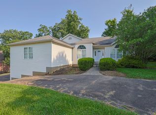 20821 Alpine Dr, Lawrenceburg, IN 47025