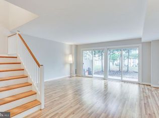 40 G St SW #104, Washington, DC 20024