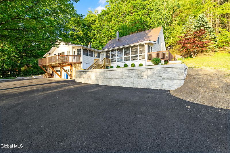 2nd image of 858 S Shore Road