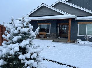 318 SW Kennedy Way, Grants Pass, OR 97526