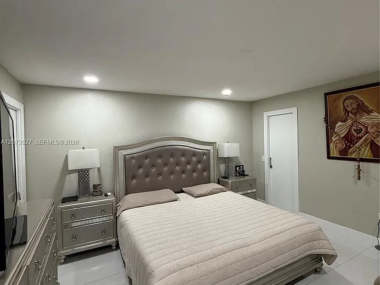 11450 NW 30th Pl — Photo 12