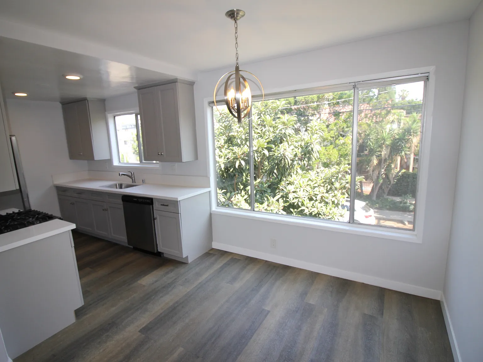 N Hayworth Ave, Los Angeles — Photo 1