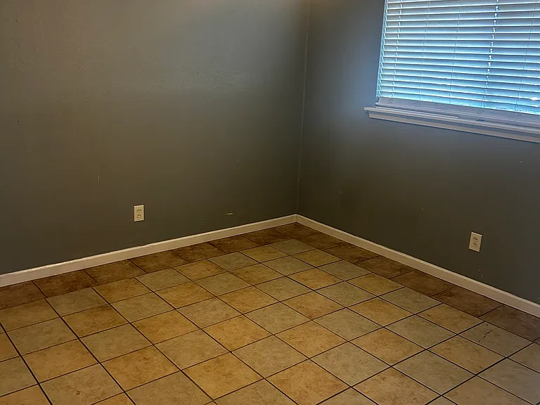 7529 Skelton Way #1 — Photo 3