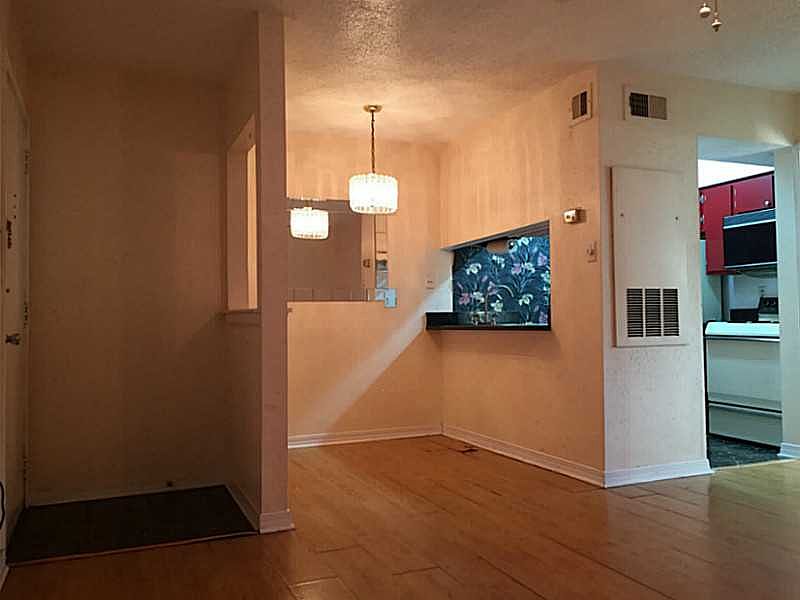 1st image of 2330 Edenborn Ave
