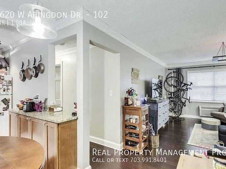1620 W Abingdon Dr #102 — Photo 7