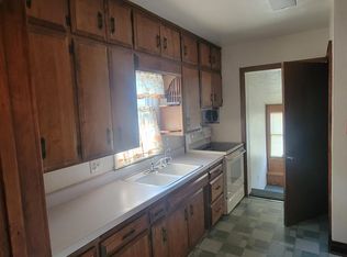 1724 S Norwood Ave, Green Bay, WI 54304