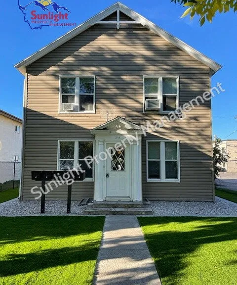 216 N 33rd St #1 — Photo 1