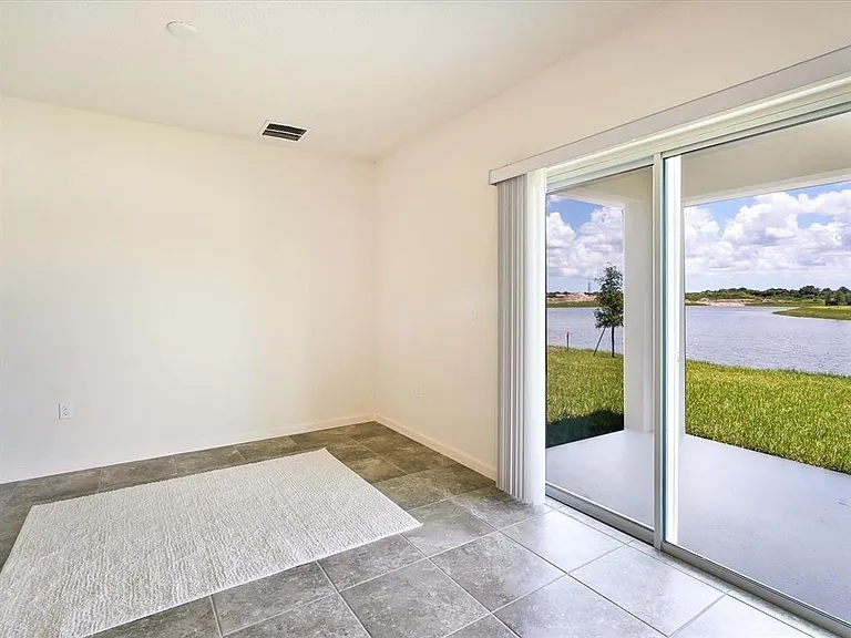 10695 SW Prato Way — Photo 13
