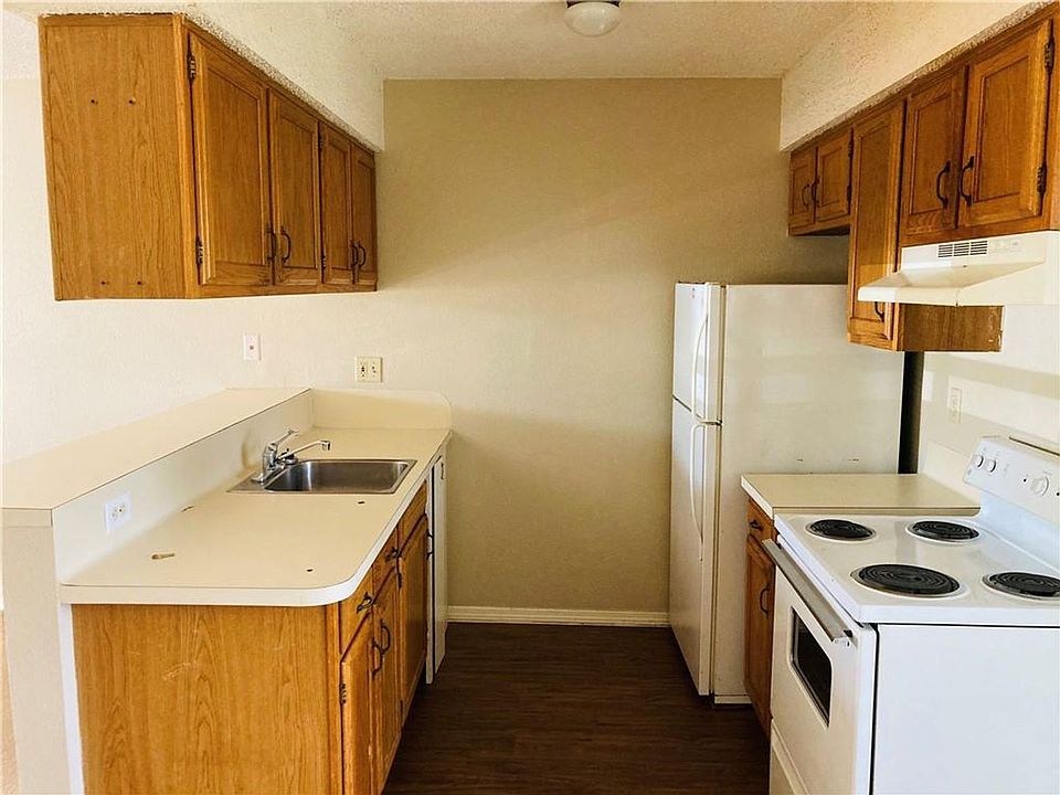 112 Hillside Cv UNIT A & B, Elgin, TX 78621 Zillow