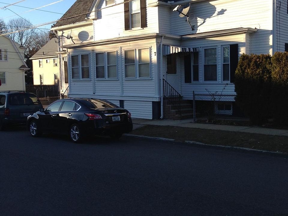 1st image of 9 Thurston St