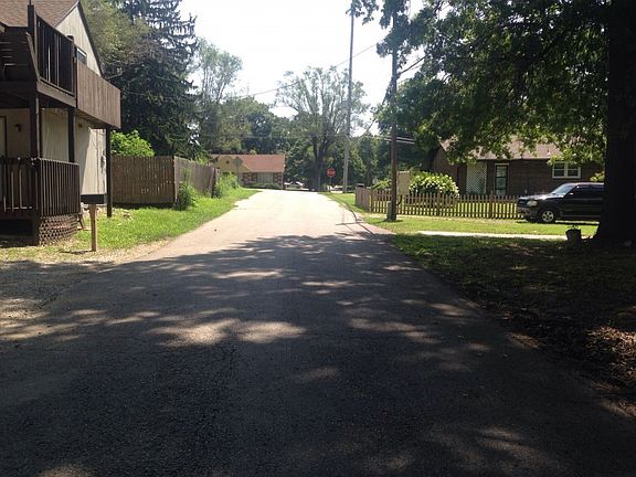 4th image of 6325 Yecker Ave