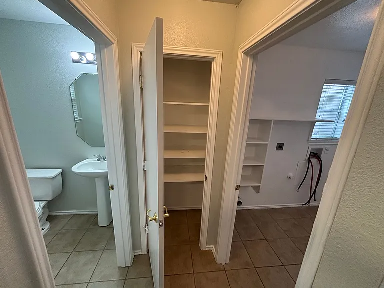 5504 Steven Creek Way — Photo 8
