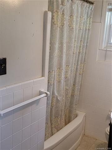 2nd image of 1715 Mimosa Ave