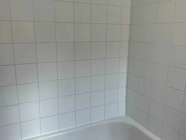 347 Walmer Rd #STUDIO — Photo 11