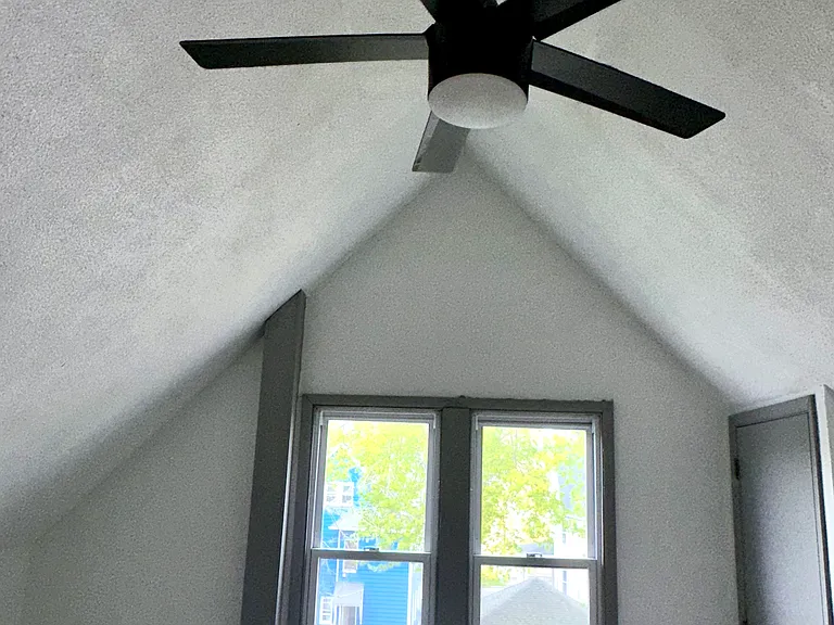 34 Atwater Ave #3 — Photo 6