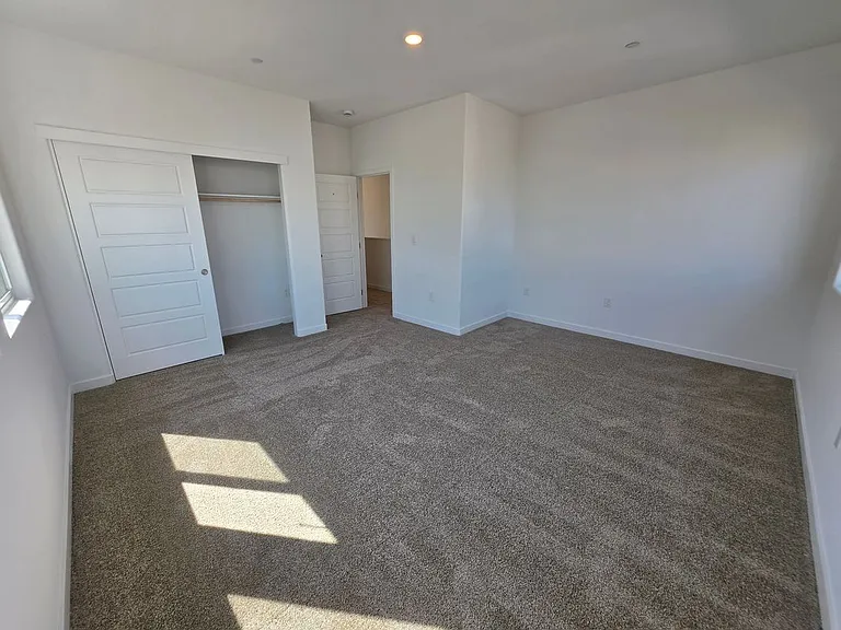10221 Terra Franca Way — Photo 11