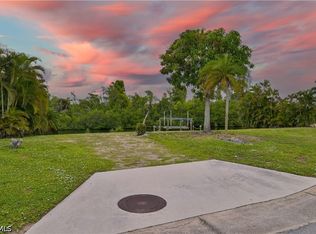 17931 Bryan Ct, Fort Myers Beach, FL 33931