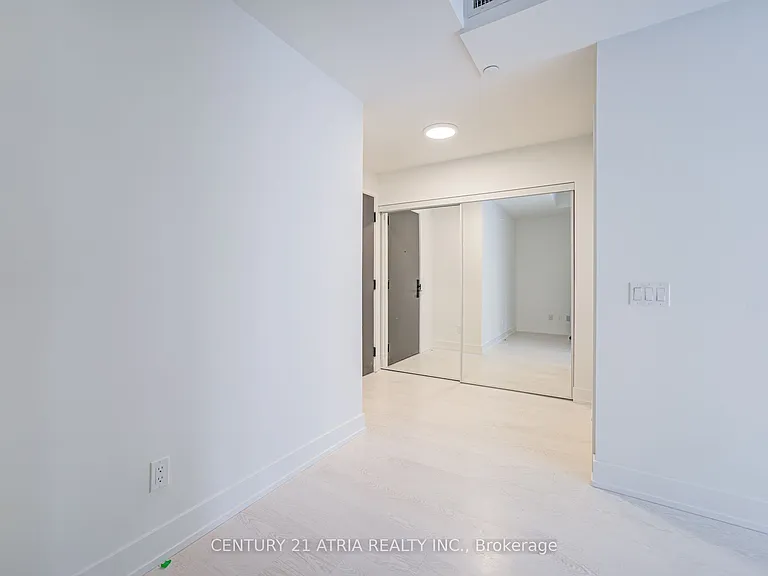 308 Jarvis St #1908 — Photo 17