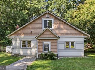 12820 Maple St, Silver Spring, MD 20904
