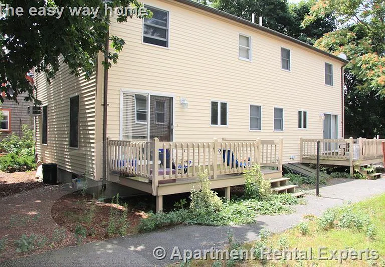 201 Sherman St — Photo 26