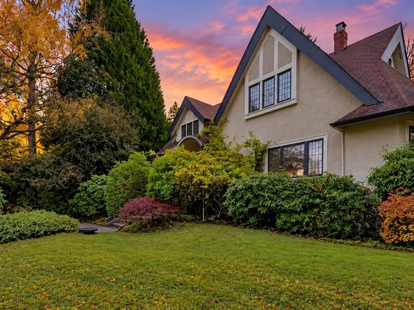 6086 Angus Dr, Vancouver, BC V6M 3P1