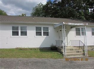 385 Orrs Mills Rd, New Windsor, NY 12553