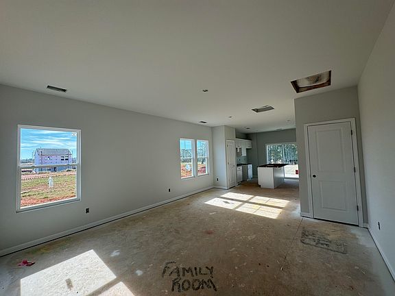 5th image of 2076 Mayfair Mill Ave