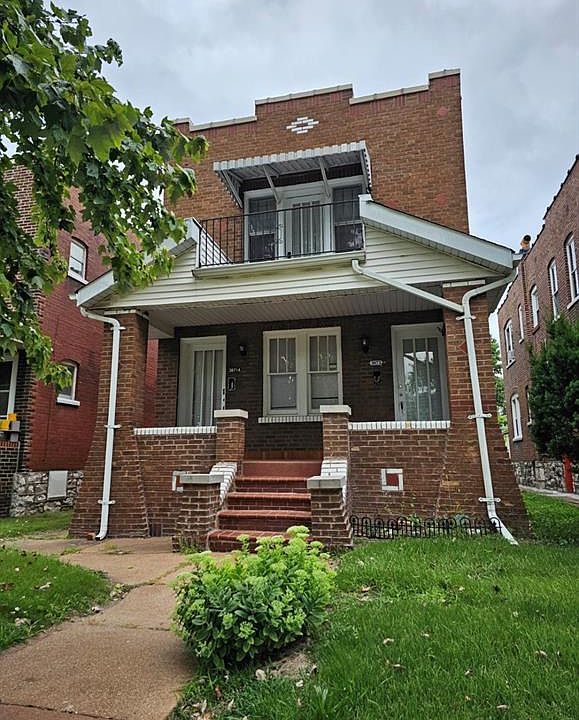 1st image of 3871 Alberta St