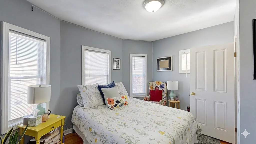 4 bed, 1250 sqft, $4,010 — Photo 4