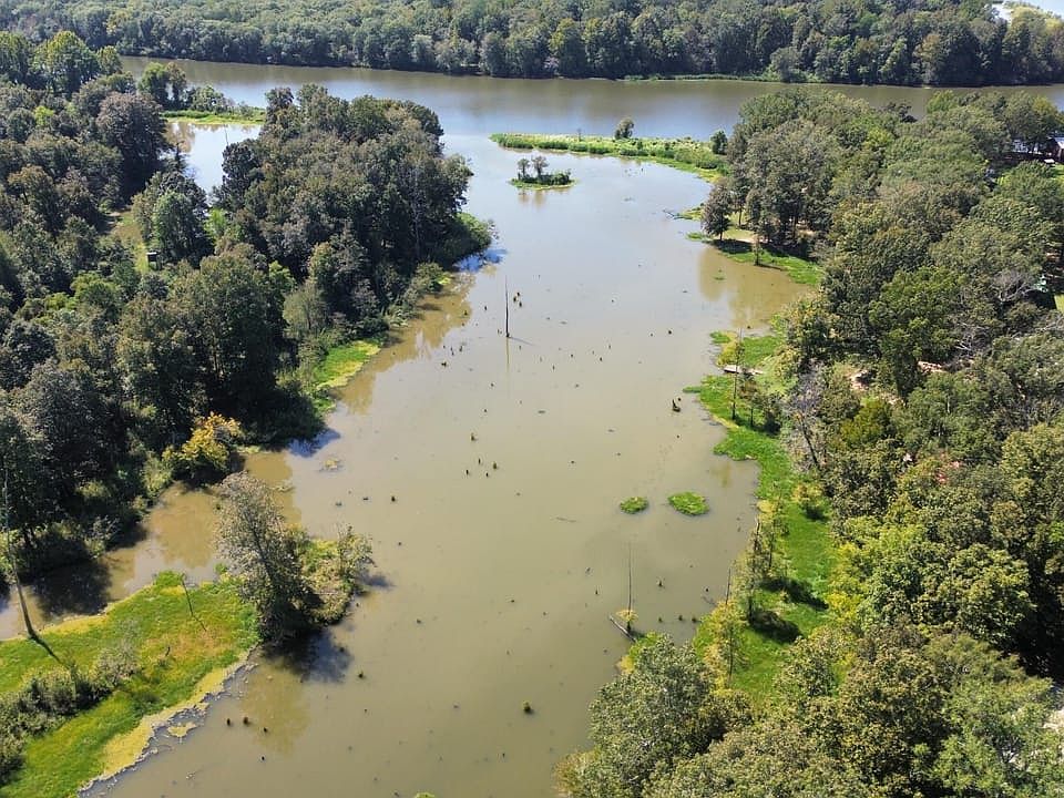 2nd image of Turners Riverfront Rd