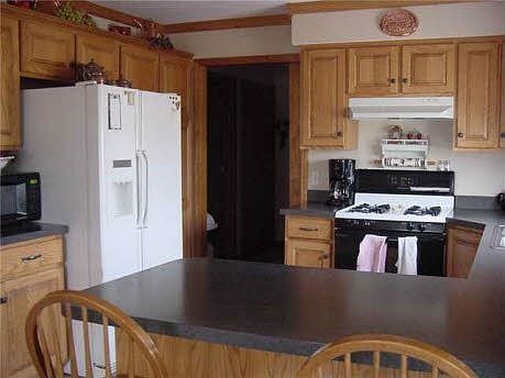 Kitchen - looking north