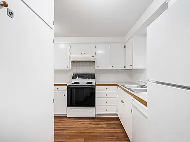 3670 Willamette St — Photo 6